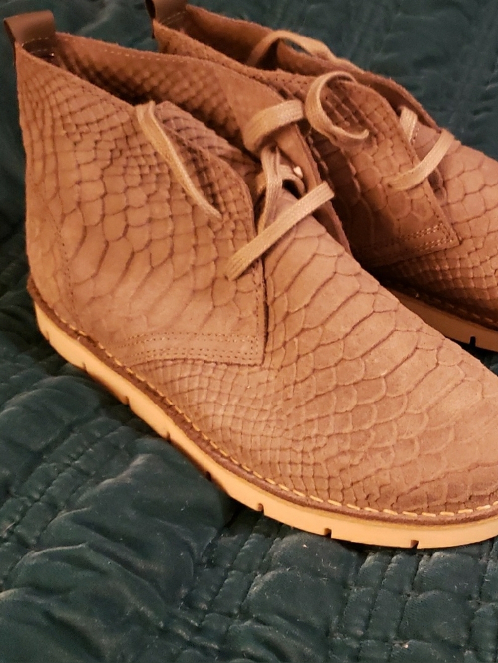 Ilse Jacobsen Gray Dragon Scale Textured Lace-Up Desert Boots Made In Portugal